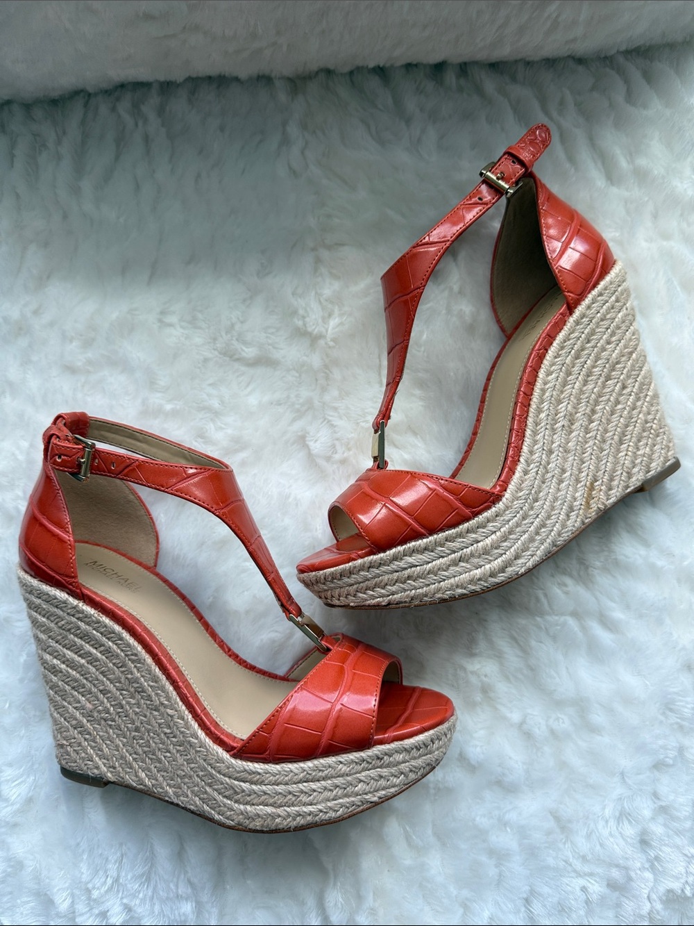 Michael Kors Fanning Wedge Embossed Croc PU Orange Spice /size 7 - Picture 5 of 10